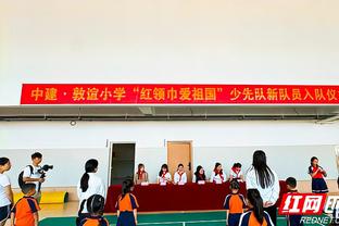 广西哈嘹主教练加布里下课，最放不下的是广西球迷